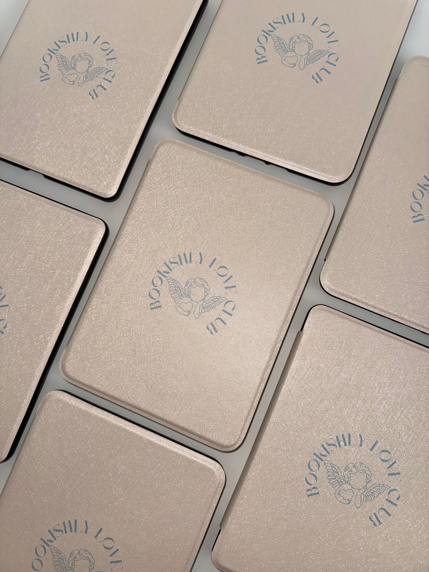 Bookishly Love Club - Kindle Case