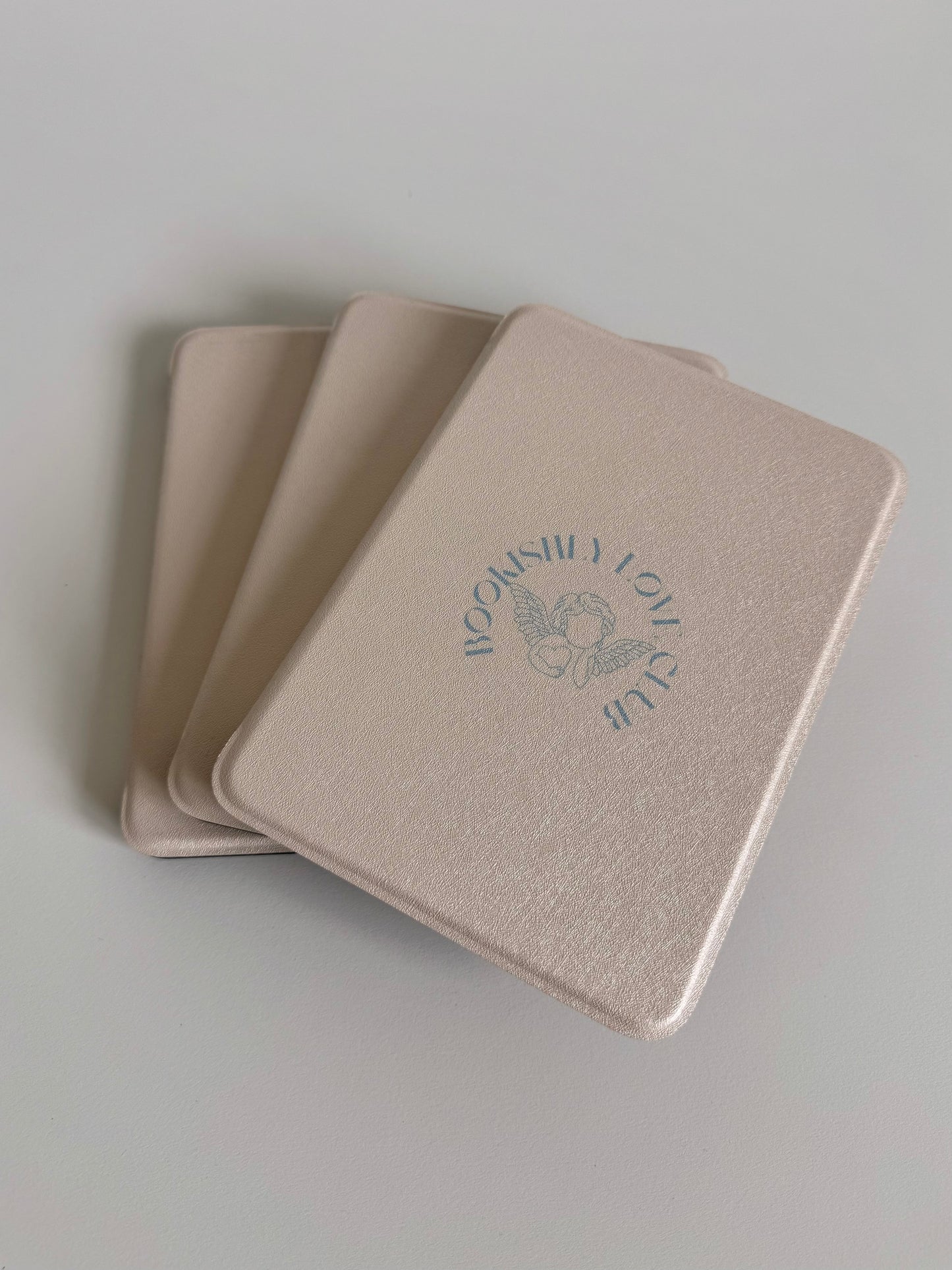 Bookishly Love Club - Kindle Case