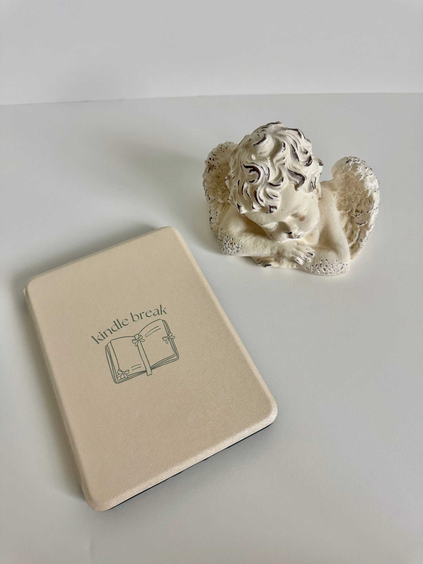 Reading Break - Kindle Case